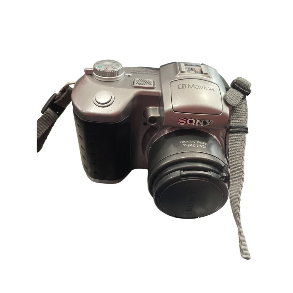 Sony MVC-CD400 CD Mavica Camera With USB Interface SKU 8949 - Picture 15 of 16